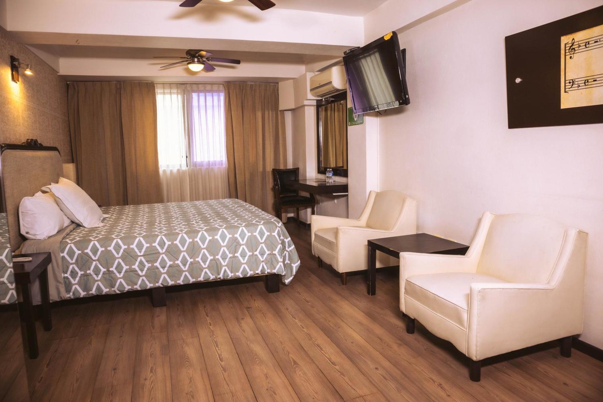 Hotel Clara Luna Xalapa Buitenkant foto