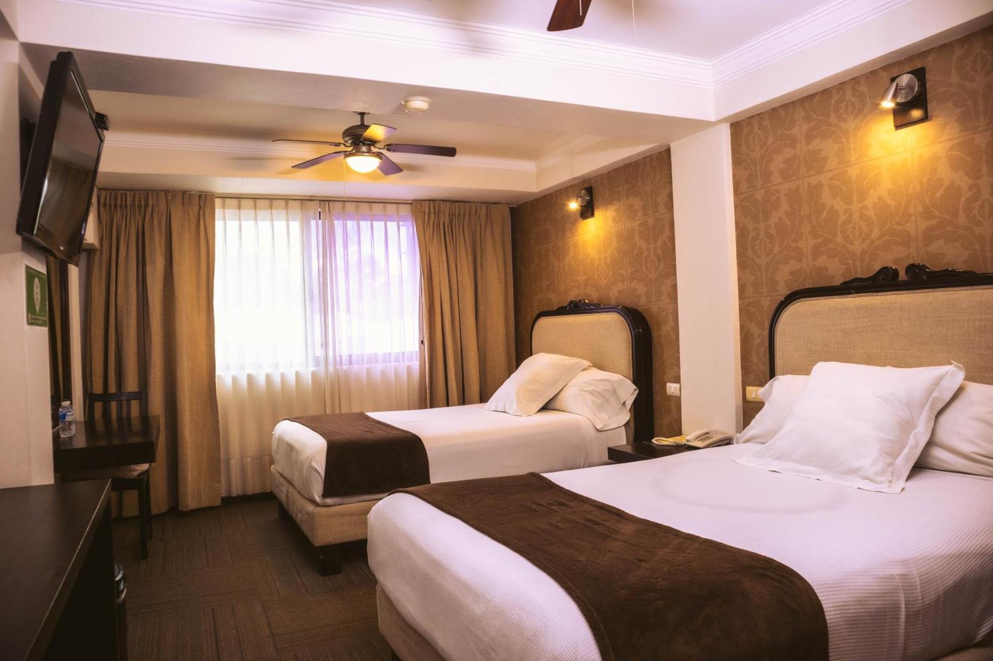Hotel Clara Luna Xalapa Buitenkant foto